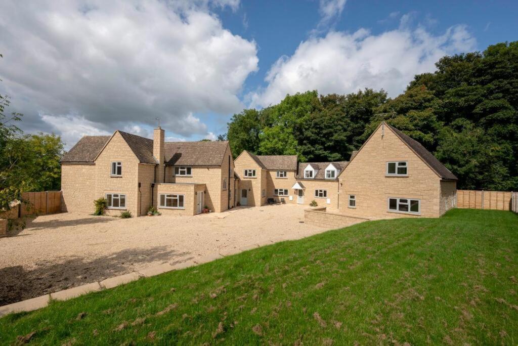 Eagle Cottage - Charming Cotswolds Getaway, Dog Friendly 윅리싱톤 외부 사진