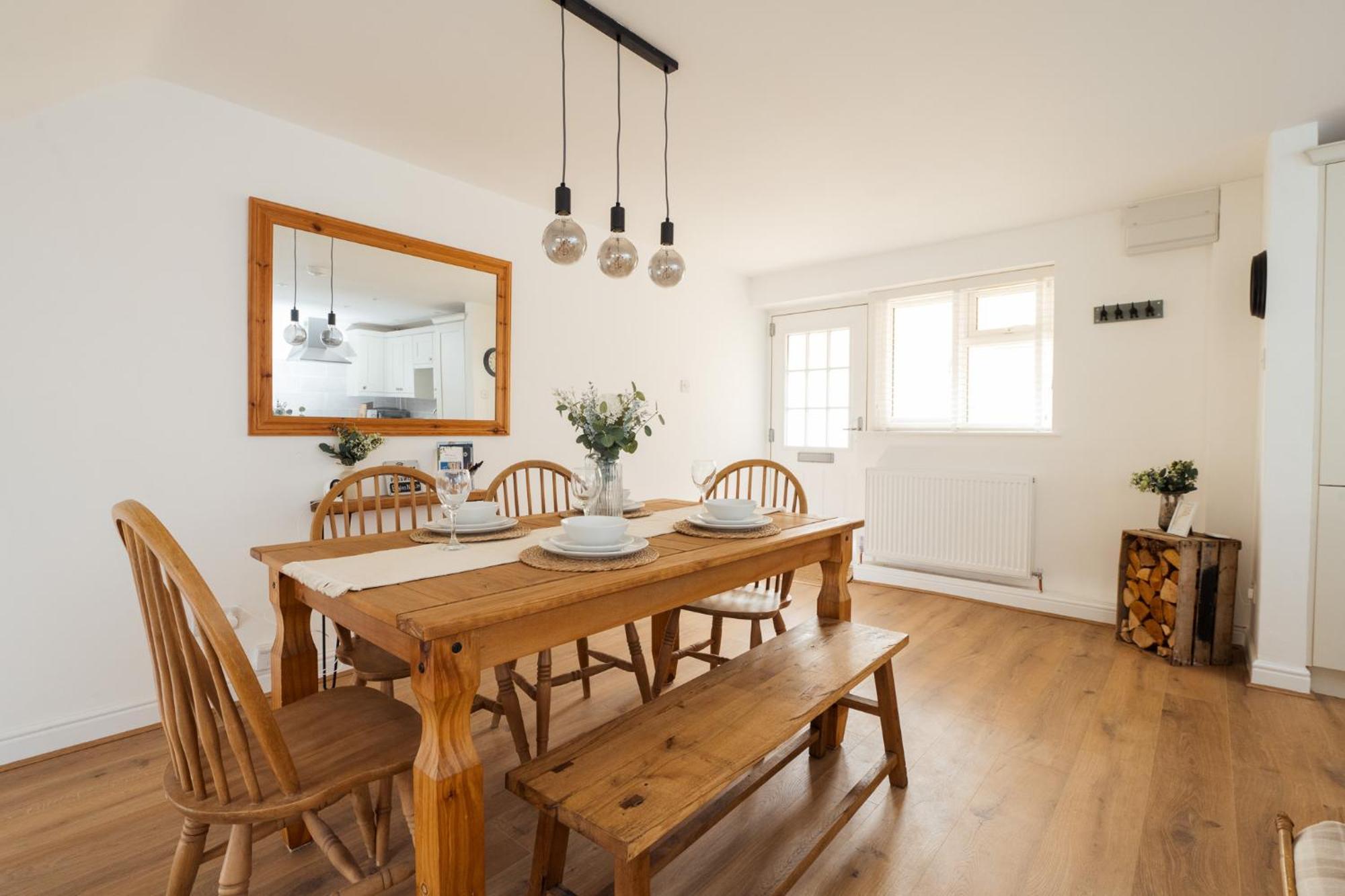 Eagle Cottage - Charming Cotswolds Getaway, Dog Friendly 윅리싱톤 외부 사진